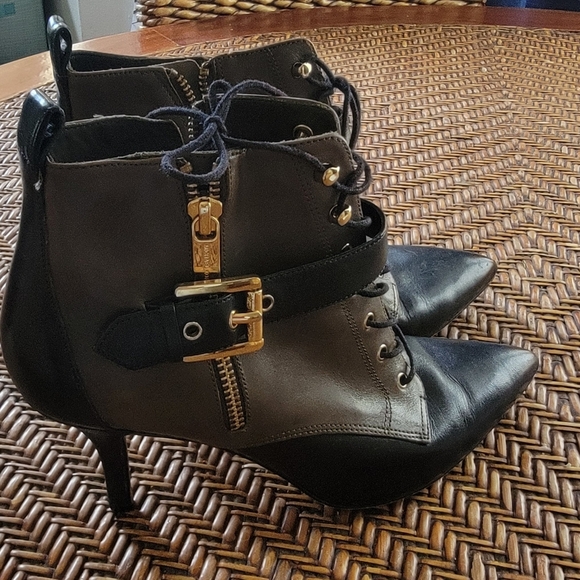Michael Kors Brena leather boot bootie - Picture 4 of 9